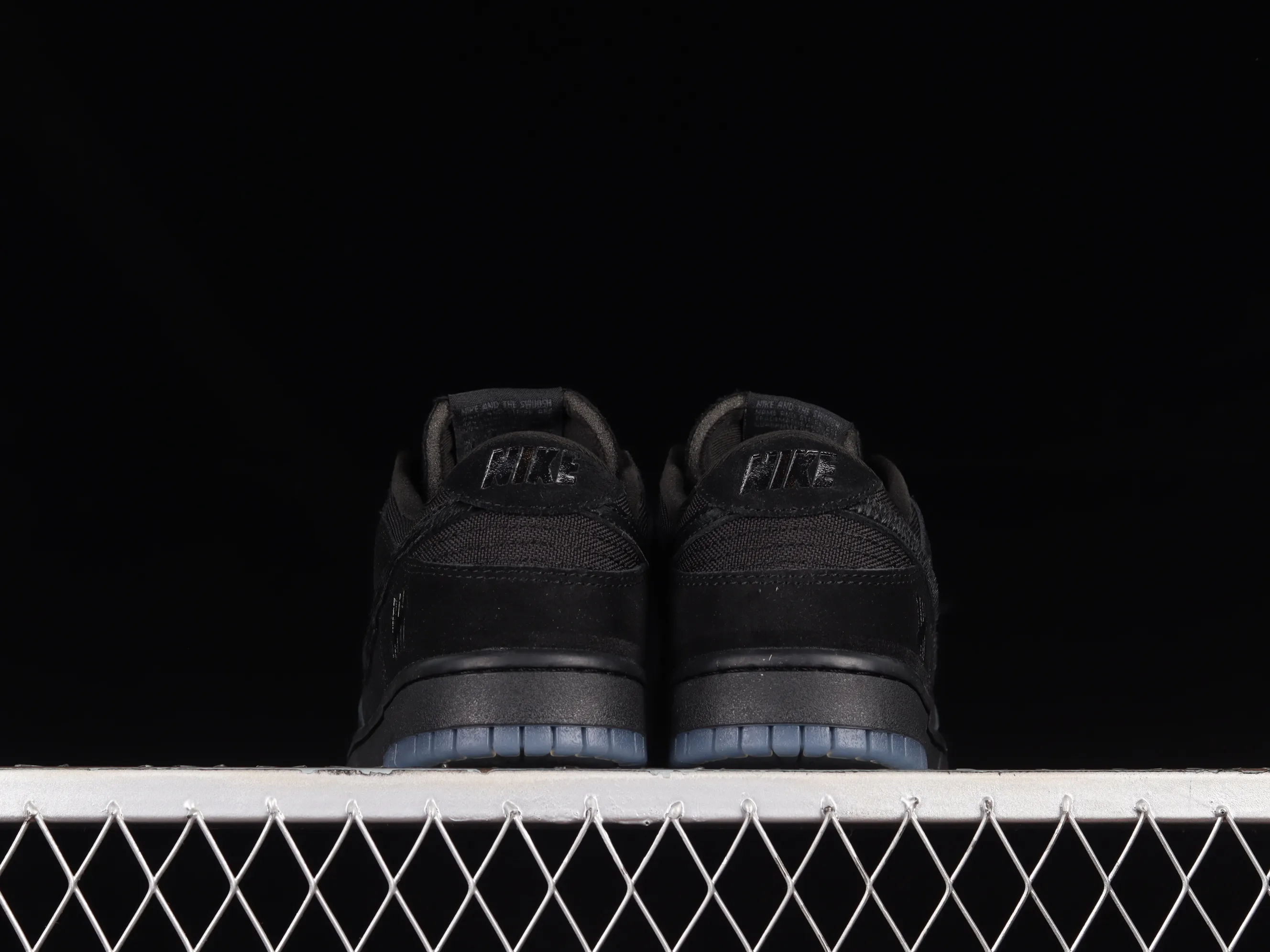 All categories Nk SB Dunk series Nk SB Dunk Low low-top sneakers Z version UNDFEATED x Nk Dunk Low black soul color dunk series low-top casual sports skateboard shoes DO9329-001